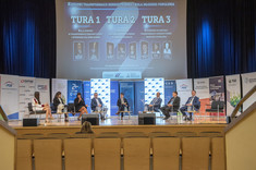 Uczestnicy panelu,