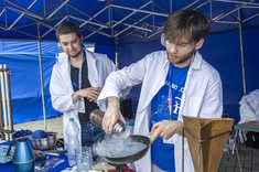Moc Odkrywców, 